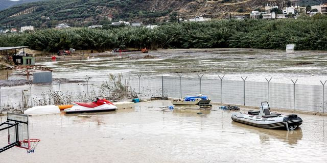 Σαρώνει την Κρήτη η κακοκαιρία – Νέο έκτακτο της ΕΜΥ