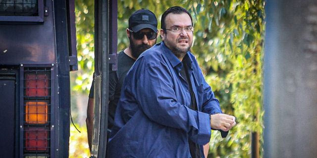 Αλληλοκατηγορίες για την απάτη στον ΕΦΚΑ – Τι υποστήριζει ο Καμπούρης