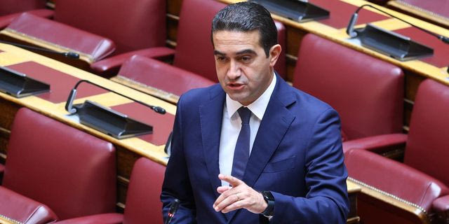 Κατρίνης για “Πυρπολητή”: Πού τελειώνει το κράτος και πού αρχίζει η βιομηχανία;
