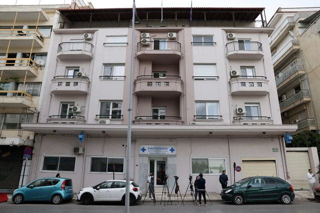 Θεσσαλονίκη: Παρουσία εισαγγελέα το “λουκέτο” στην κλινική που έκανε χημειοθεραπείες χωρίς άδεια