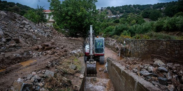 Συνχίζεται για 2η ημέρα το ισχυρό κύμα κακοκαιρίας που πλήττει το νησί της Κρήτης.