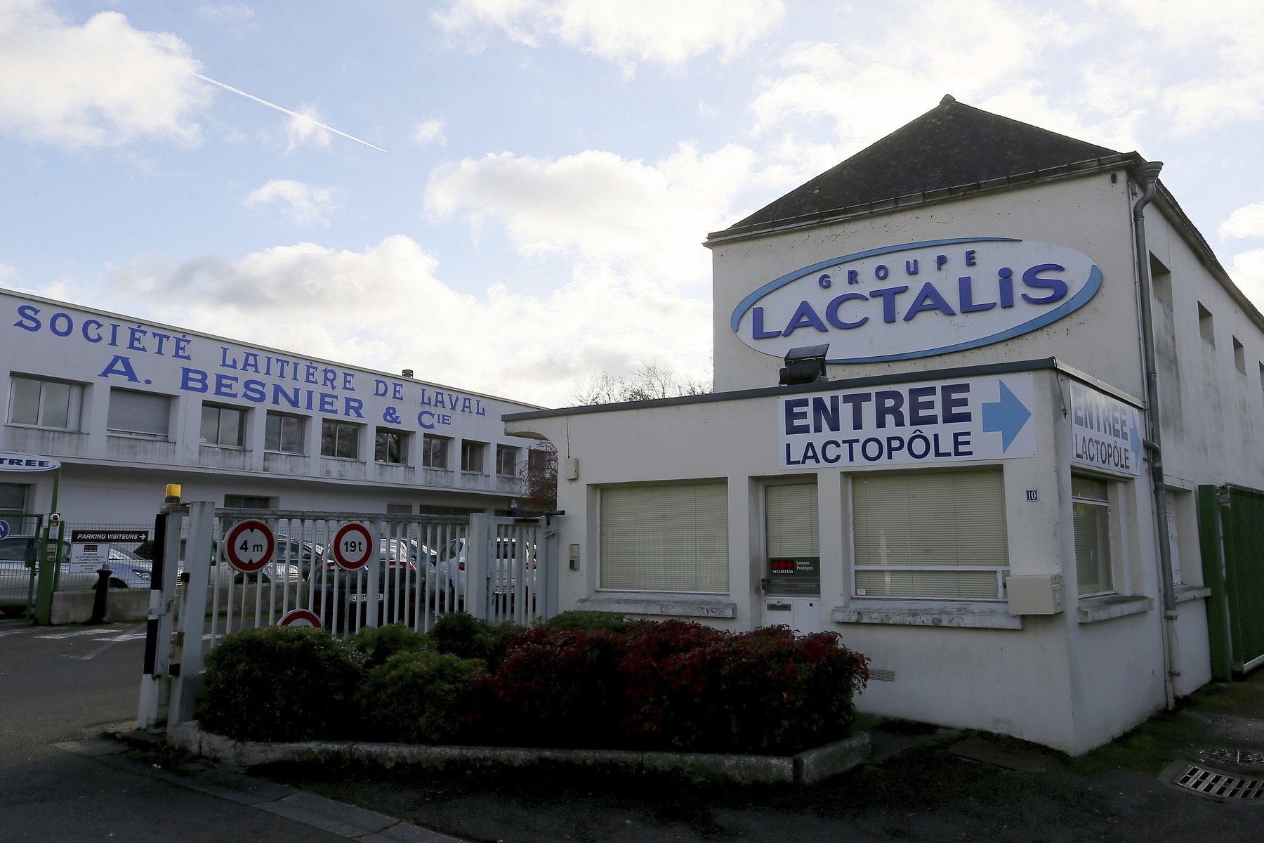 Lactalis: Πίεση στην κερδοφορία των δύο ελληνικών θυγατρικών – Οι διαφορετικές επιδόσεις εμπορίας και παραγωγής