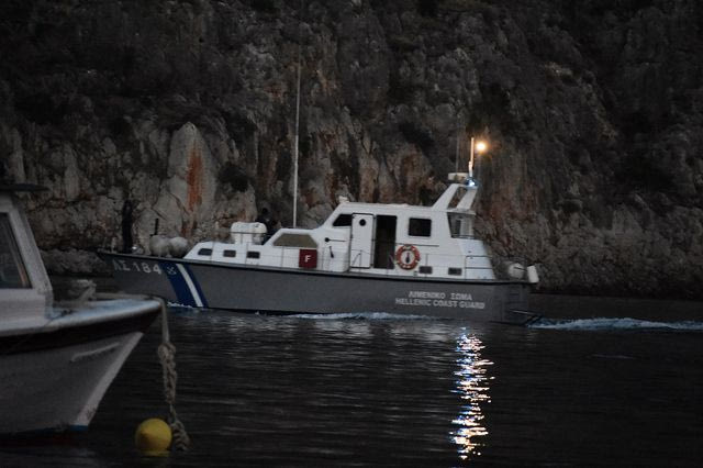 Φωτιά σε ιστιοφόρο σκάφος στη Βόρεια Εύβοια – Σώοι οι επιβαίνοντες