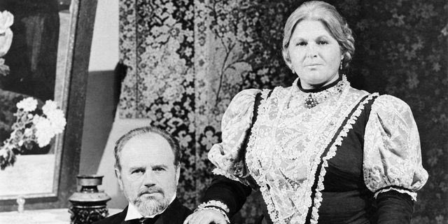 Μπέτυ Βαλάση: 5 πράγματα που θυμόμαστε από την υπέροχη “Λωξάντρα”