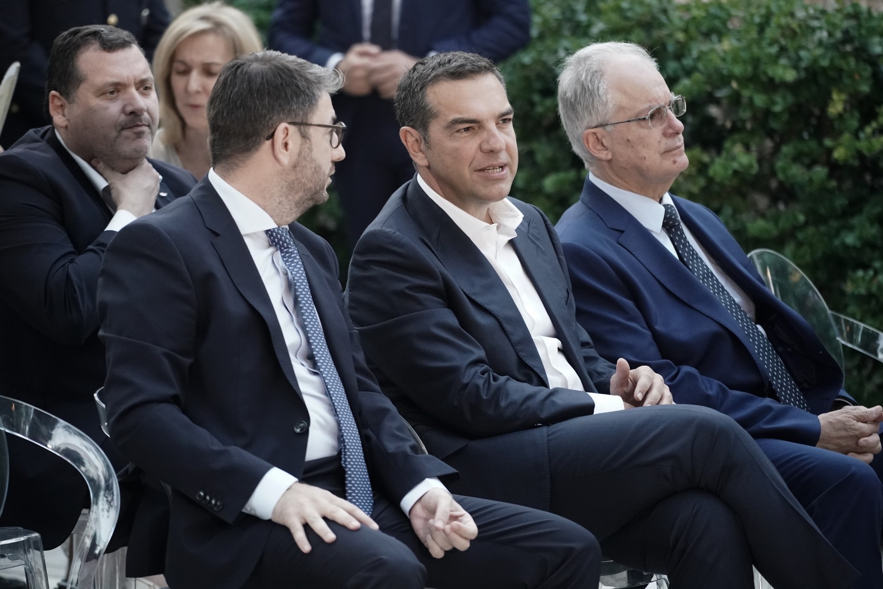 Κεντροαριστεροί να τουφεκάνε Κεντροαριστερούς;