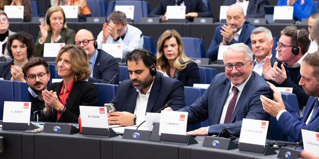 Επανεκλέχθηκε αντιπρόεδρος των Ευρωπαίων Σοσιαλιστών ο Γιάννης Μανιάτης
