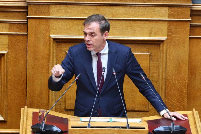 Δημήτρης Μάντζος