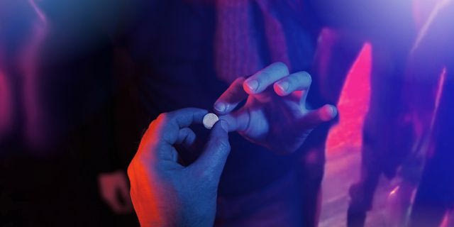 Θάνατος 20χρονης από MDMA: “Εξαιρετικά ύποπτες οι συνθήκες”, λέει ο δικηγόρος της οικογένειας