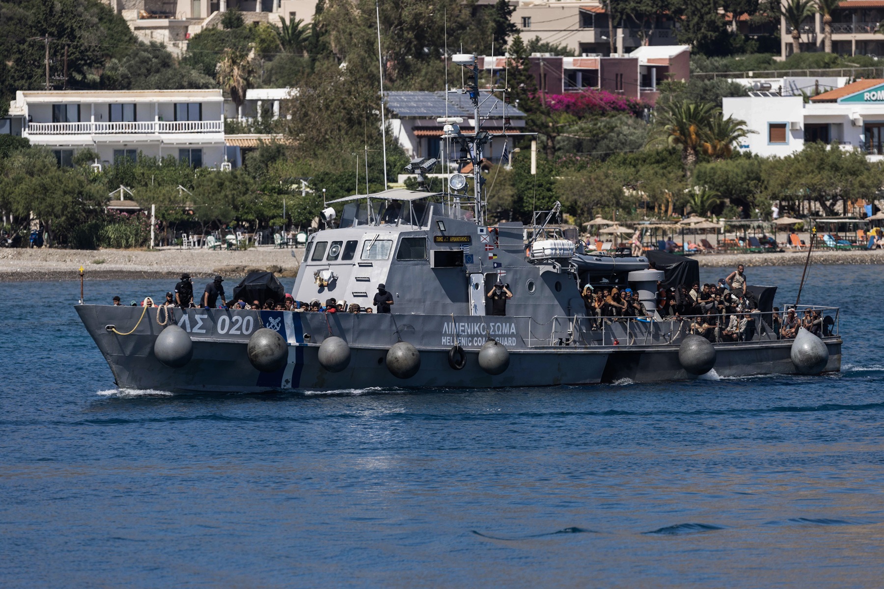 Κρήτη: Δύο επιχειρήσεις διάσωσης νότια της Αγίας Γαλήνης – Περισυνελέγησαν 80 άτομα