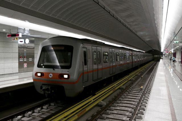 Κλείνει ο σταθμός του Μετρό “Πανεπιστήμιο” με εντολή της ΕΛ.ΑΣ.