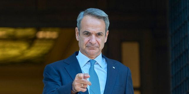 Το “30άρι” του Μητσοτάκη και οι “Κυριακίστας” του ΠΑΣΟΚ