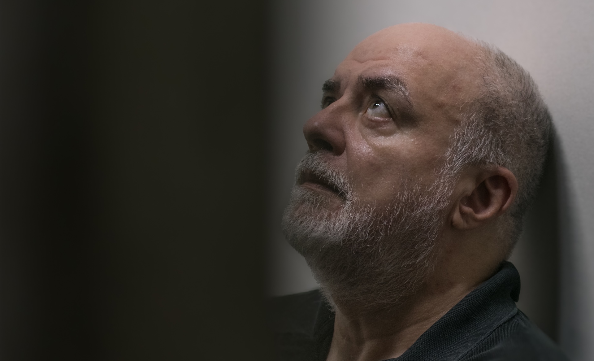 Θωμάς Μοσχόπουλος: “Δεν χειρουργούμε και εγκεφάλους, ένα έργο ανεβάζουμε”