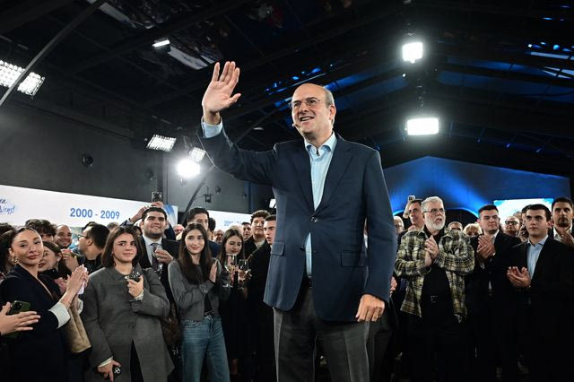 Χατζηδάκης προς ΟΝΝΕΔίτες: Πάρτε στην πλάτη σας την επόμενη εκλογική μάχη