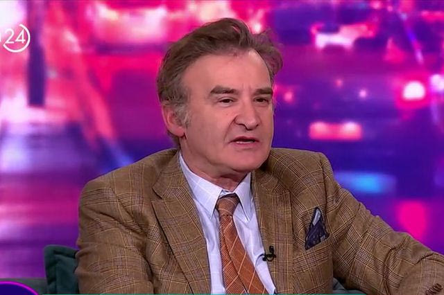 Νίκος Ορφανός: "Δεν είχα καλά παιδικά χρόνια - Αυτή ίσως είναι η τελευταία μου παράσταση"