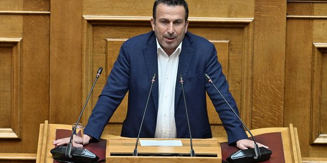 Στέφανος Παραστατίδης: “Feel the Burn”
