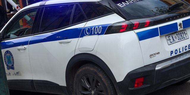 Καταδίωξη σε κλεμμένο ταξί στο Καματερό – Συνελήφθησαν δύο ανήλικοι