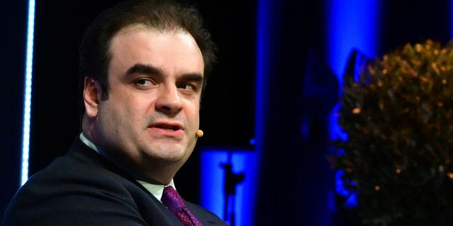 Πιερρακάκης: “Κανένα κράτος δεν είναι αρκετά ισχυρό για να διαχειριστεί μόνο του την τεχνητή νοημοσύνη”