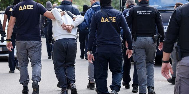 Έκρηξη στην Πλάκα: Τη Δευτέρα απολογούνται οι τρεις συλληφθέντες