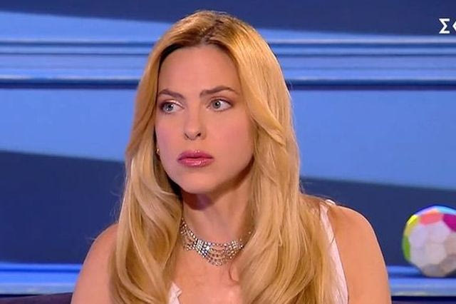 Ρένα Μόρφη: Η γνωριμία με Ντούα Λίπα – Έμιλι Ραταϊκόφσκι και η δουλειά σε σούπερ μάρκετ