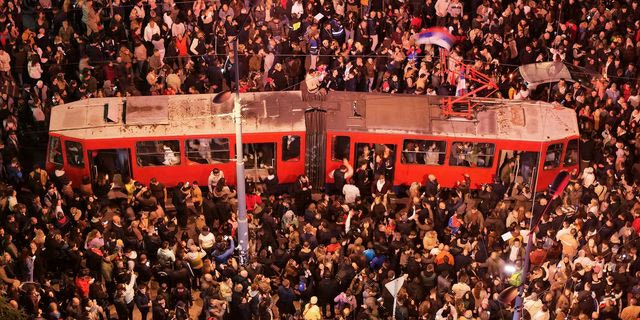 Σερβία: Η γενιά που νίκησε τον Βούτσιτς – “Αποδείξαμε ότι καμία εξουσία δεν είναι αναντικατάστατη”