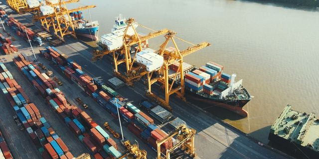 Capital Maritime Finance: Πρεμιέρα στο Χρηματιστήριο με αρχική τιμή 7,50 ευρώ