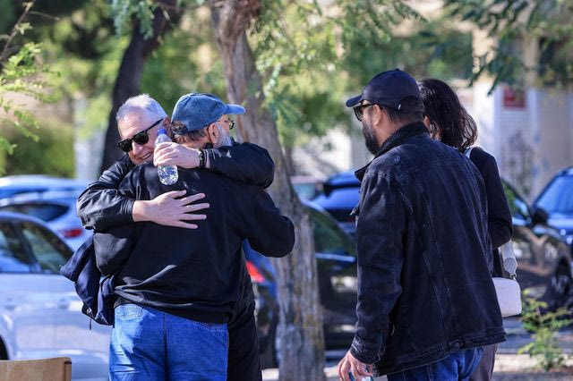 Δίκη για τα Τέμπη: “Θέλω να μάθω γιατί κάηκε ζωντανό το παιδί μου”