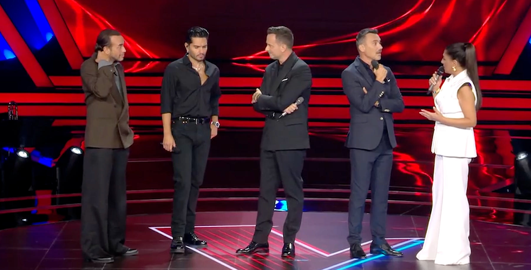 “Έσπασαν” οι κριτές του “The Voice” για τον Μαζωνάκη 