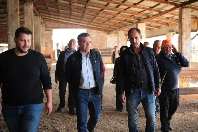 Τσίπρας: “Τα λεφτά εμείς θα τα βρούμε στην εντιμότητά μας”