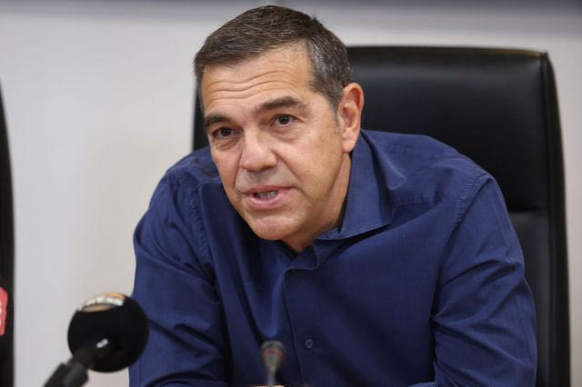 Ο Τσίπρας στους πληγέντες της Κρήτης – Διήμερη περιοδεία