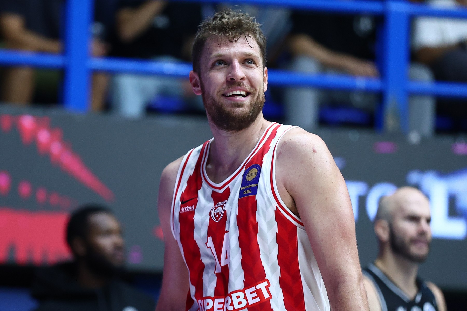 Αποθέωση των GM’s του NBA στον Σάσα Βεζένκοβ – Ψηφίστηκε ως ο κορυφαίος παίκτης εκτός λίγκας