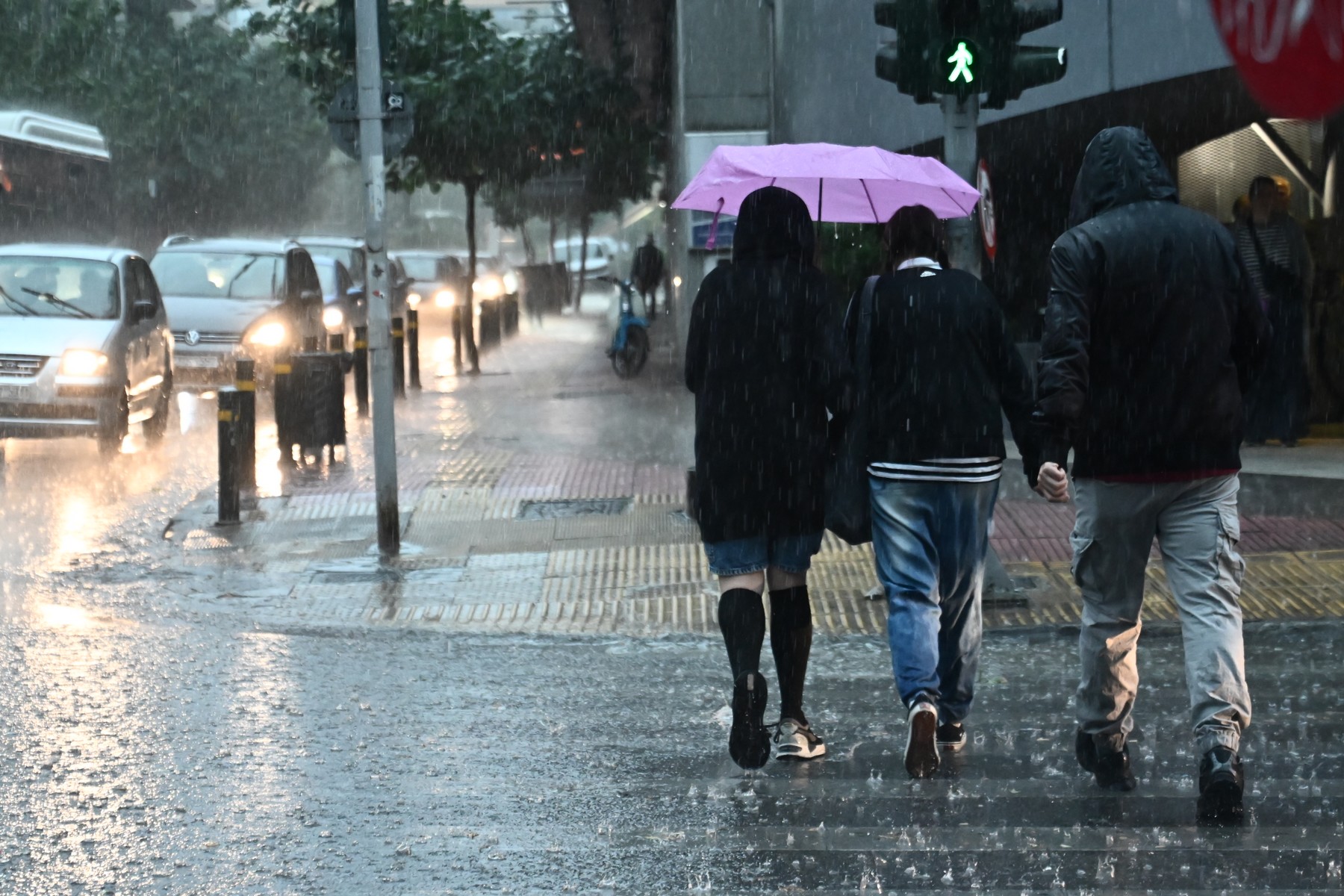 Πότε και πού θα χτυπήσουν έντονα καιρικά φαινόμενα – Η ανάρτηση Κολυδά