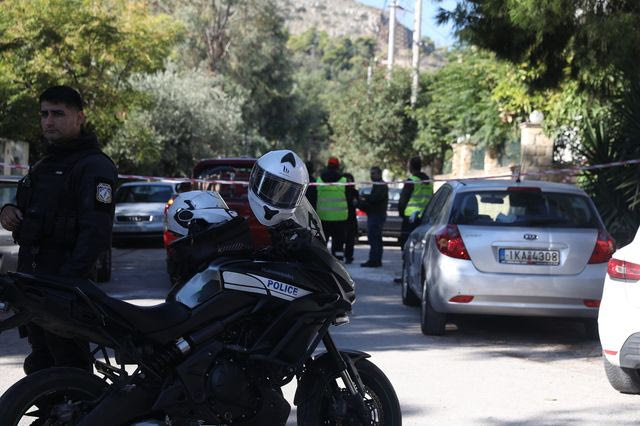 Συναγερμός για ύποπτο αντικείμενο στο Χαϊδάρι – Μοιάζει με χειροβομβίδα