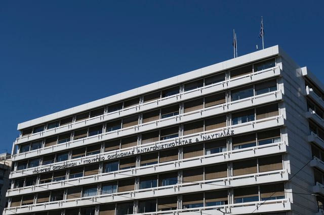 ΥΠΕΘΟΟ: Η Ελλάδα εφαρμόζει τις κυρώσεις κατά του Ιράν – Στενή συνεργασία με τις αμερικανικές αρχές