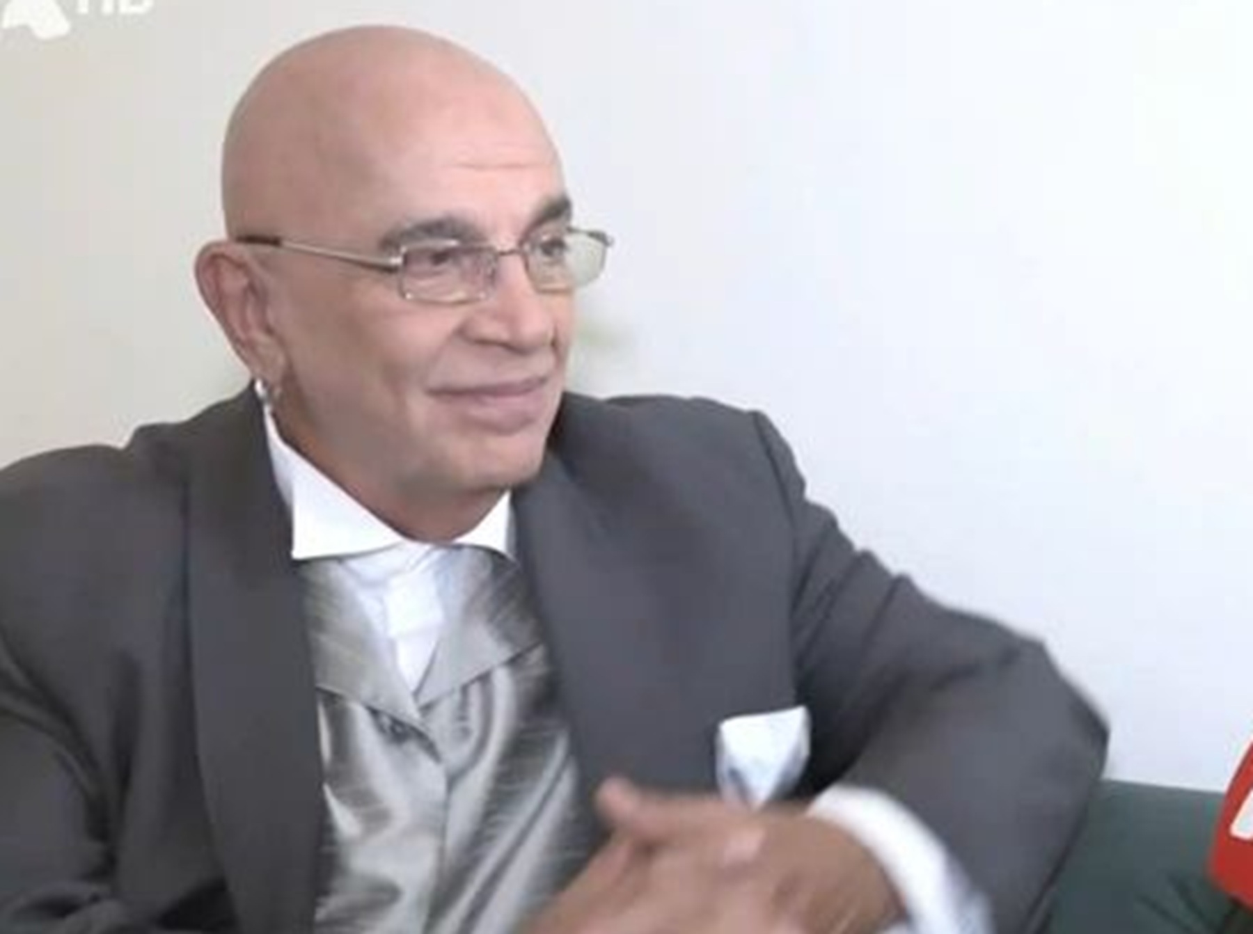 Ζουγανέλης: “Το σπίτι μου κάηκε ολοσχερώς στη φωτιά στον Βαρνάβα – Δεν έχω πάρει ούτε ευρώ αποζημίωση”